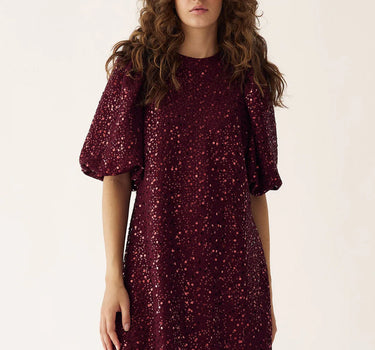 NOELLA JURK ROOD